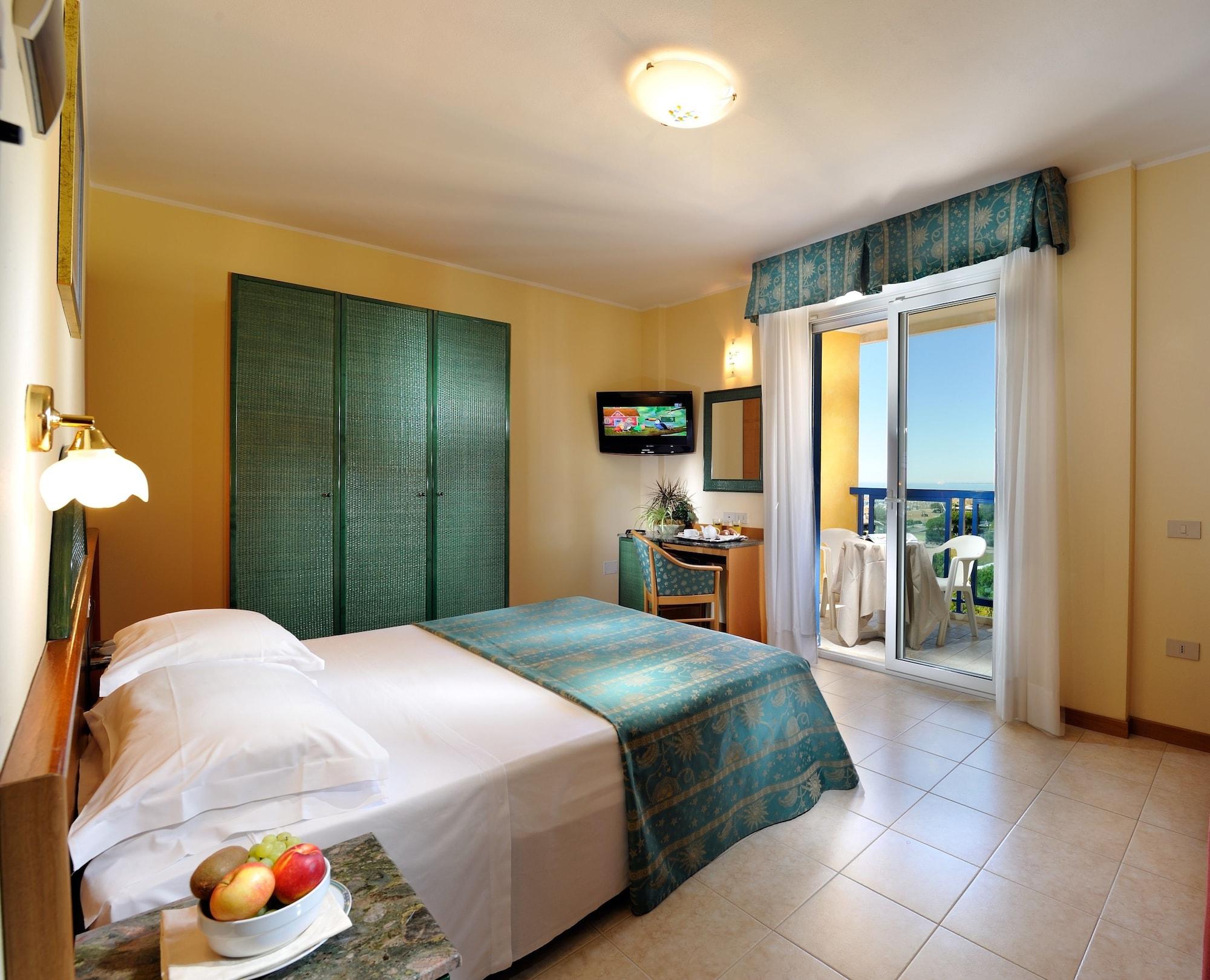 Hotel Bellevue Bibione Kültér fotó