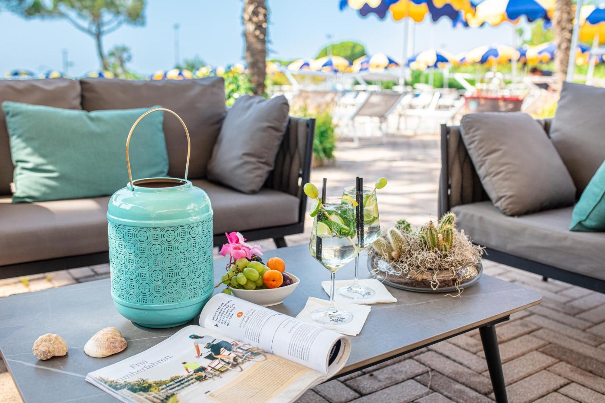 Hotel Bellevue Bibione Kültér fotó