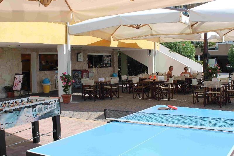 Hotel Bellevue Bibione Kültér fotó